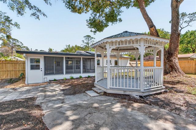 2618 S ELM AVENUE, Sanford, FL 32773