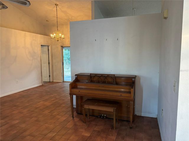 2405 APPALOOSA CIRCLE, Sarasota, FL 34240