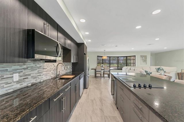 2280 BAYVIEW ROAD, Punta Gorda, FL 33950