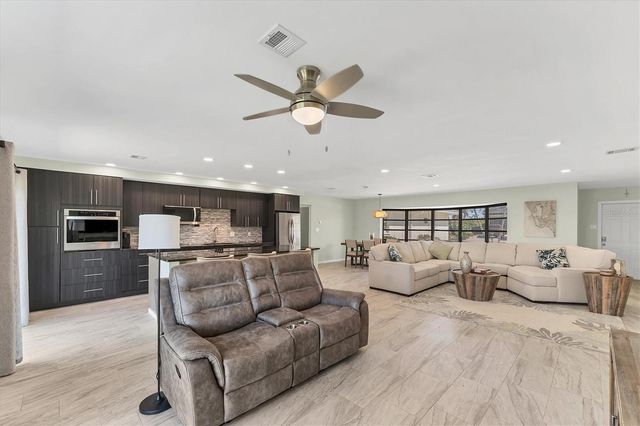 2280 BAYVIEW ROAD, Punta Gorda, FL 33950