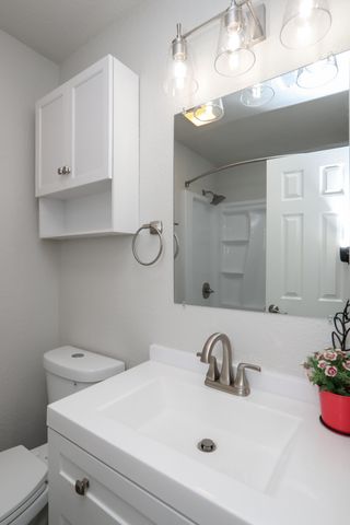 3443 West Street, Redding, CA 96001