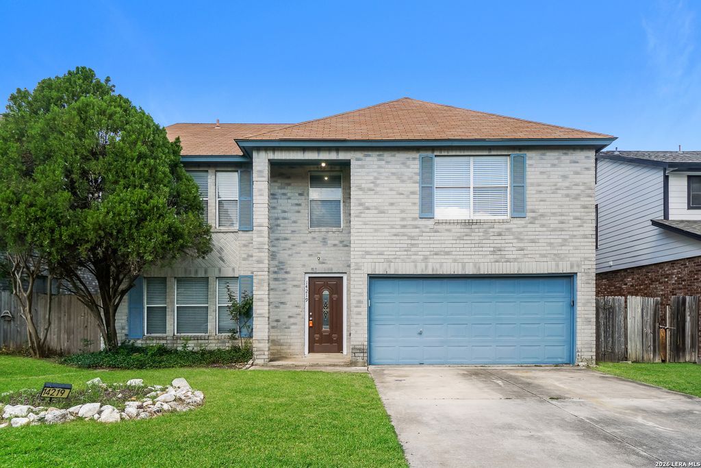 14219 N Hills Village, San Antonio, TX 78249