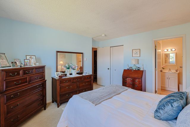 230 Klein Creek Court F, Carol Stream, IL 60188