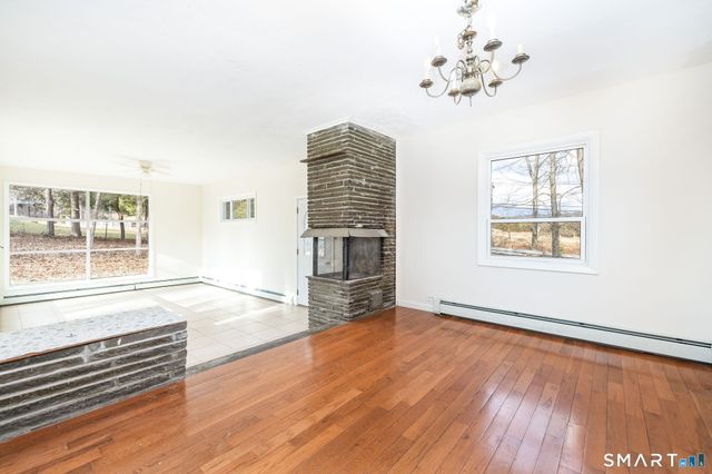 461 Pond Road, Franklin, CT 06254