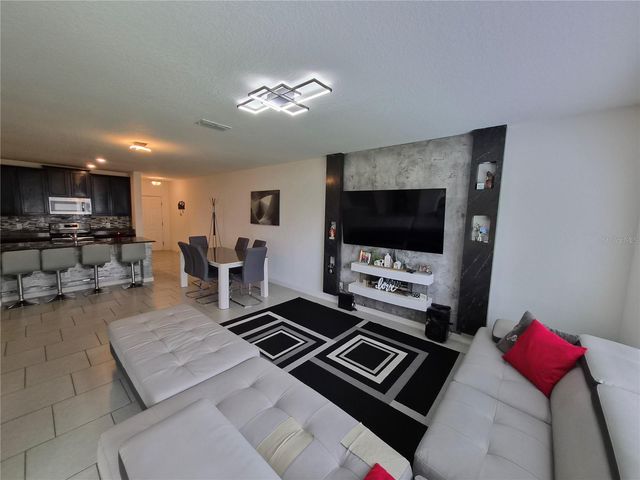 1205 TETON DRIVE, Kissimmee, FL 34744