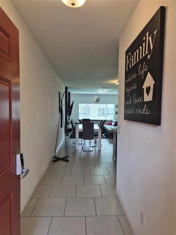 1205 TETON DRIVE, Kissimmee, FL 34744