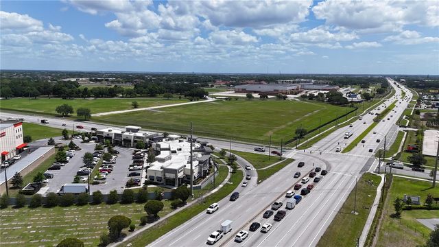 1205 TETON DRIVE, Kissimmee, FL 34744