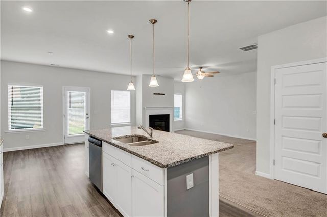 221 Chase Drew Drive SW, Cartersville, GA 30120