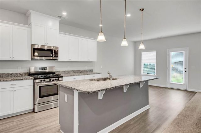 221 Chase Drew Drive SW, Cartersville, GA 30120