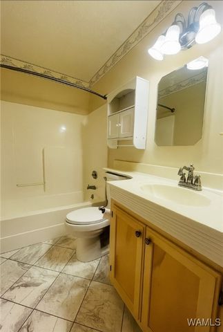 1315 Forest Brook, Demopolis, AL 36732