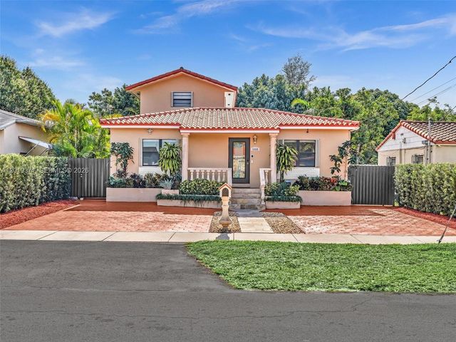 6460 SW 2nd St 1, Miami, FL 33144