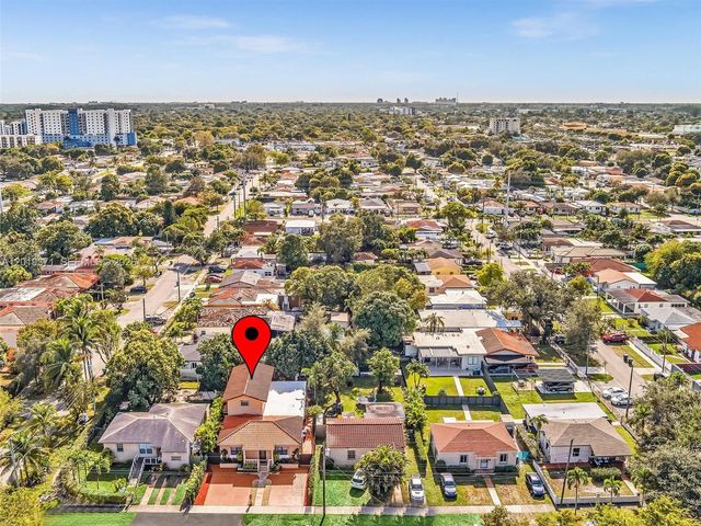 6460 SW 2nd St 1, Miami, FL 33144