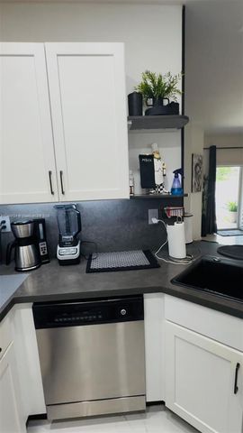 14122 SW 276th St, Homestead, FL 33032