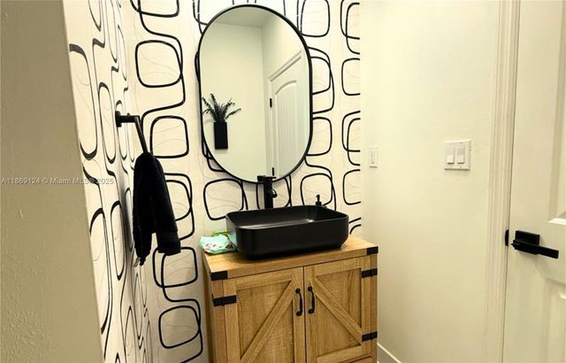 14122 SW 276th St, Homestead, FL 33032