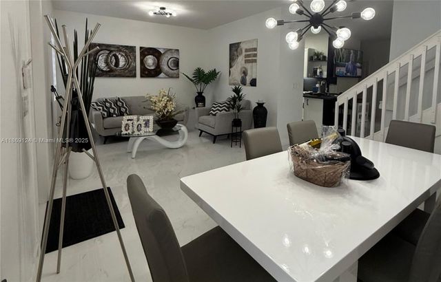 14122 SW 276th St, Homestead, FL 33032