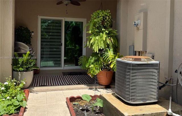 14122 SW 276th St, Homestead, FL 33032