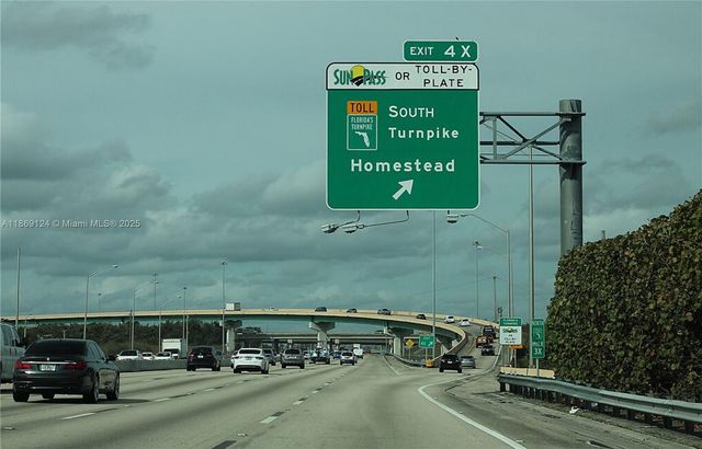 14122 SW 276th St, Homestead, FL 33032