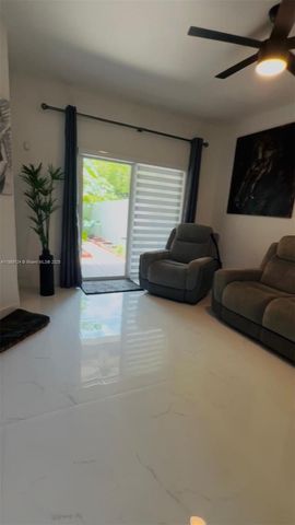 14122 SW 276th St, Homestead, FL 33032