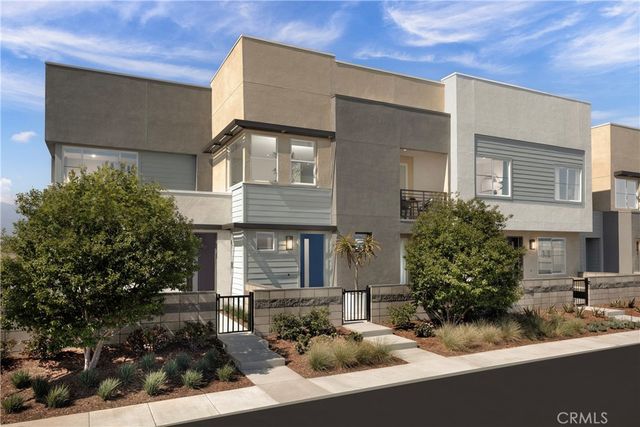 3648 S. Eichler Paseo 8, Ontario, CA 91761