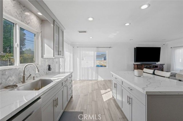 13434 Hutchcroft, La Puente, CA 91746