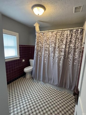 920 S Jefferson Street, Huntington, IN 46750