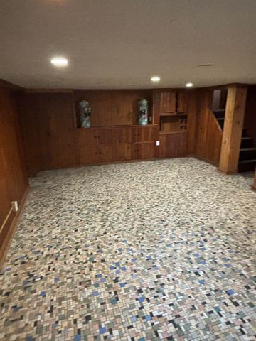 920 S Jefferson Street, Huntington, IN 46750