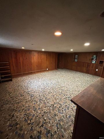 920 S Jefferson Street, Huntington, IN 46750