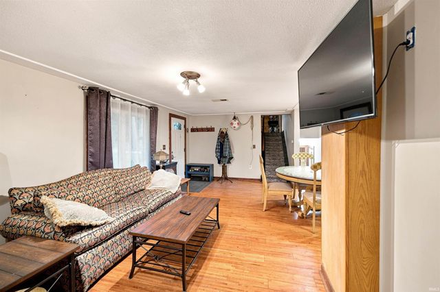 30046 County Road 108 Road, Elkhart, IN 46514