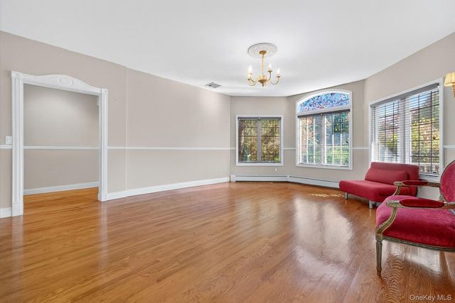 3 Cutler Court, Suffern, NY 10901