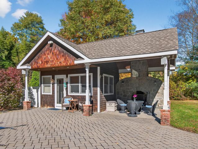 3 Cutler Court, Suffern, NY 10901
