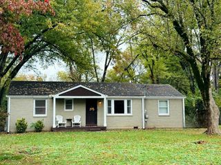 615 Cardinal Dr, Murfreesboro, TN 37130