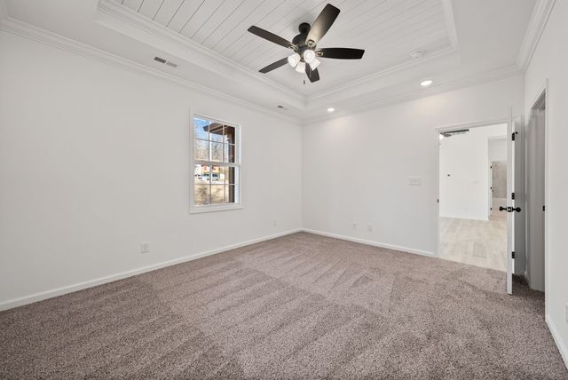 612 Hill Rd, Clarksville, TN 37040