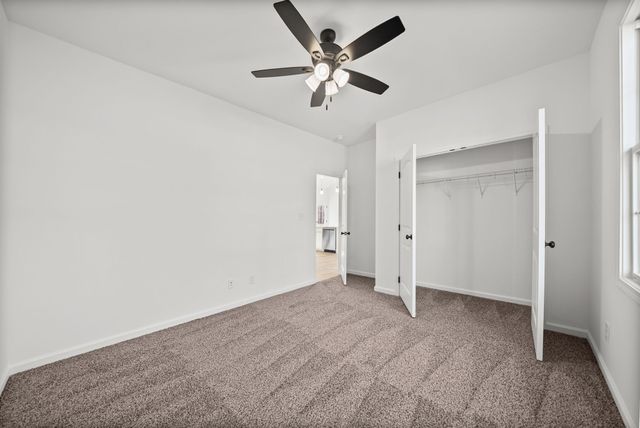 612 Hill Rd, Clarksville, TN 37040