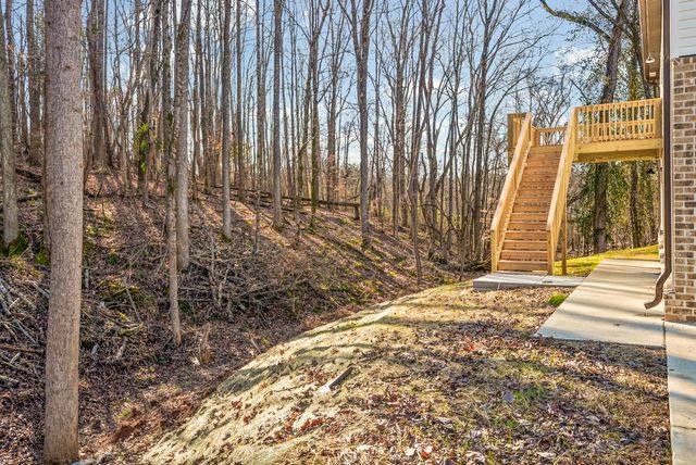 612 Hill Rd, Clarksville, TN 37040