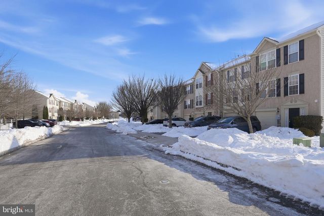 3 CARRIAGE HOUSE RD, Pottstown, PA 19465