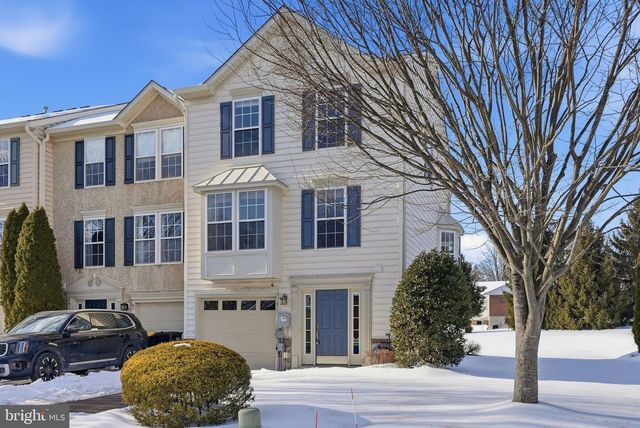 3 CARRIAGE HOUSE RD, Pottstown, PA 19465