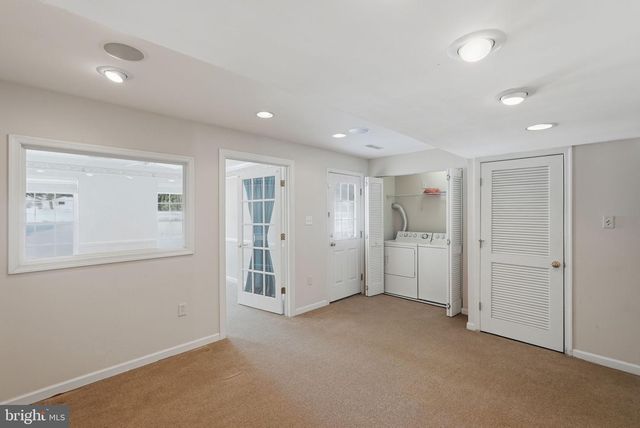 3 CARRIAGE HOUSE RD, Pottstown, PA 19465