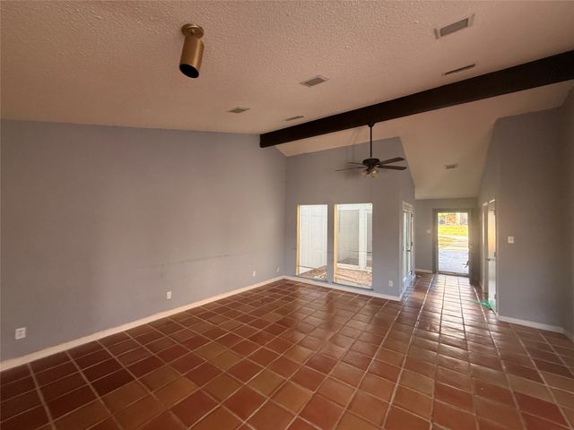 5604 Trail Crest Drive, Arlington, TX 76017