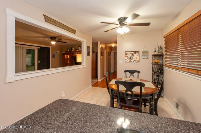 1035 Valley Stream Road, Toms River, NJ 08753