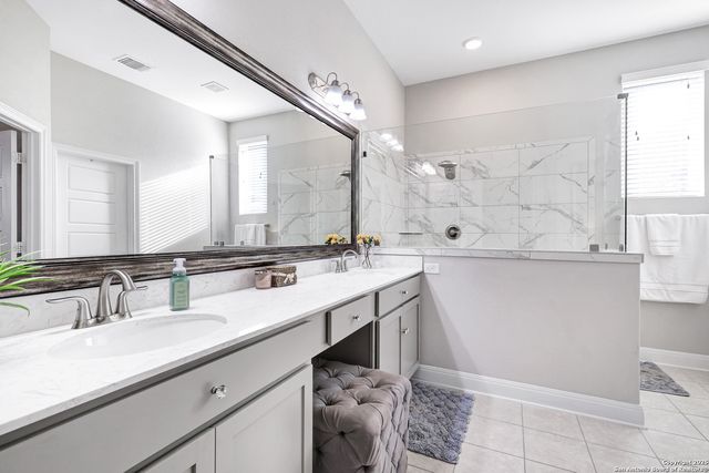 25703 Berberis, San Antonio, TX 78261