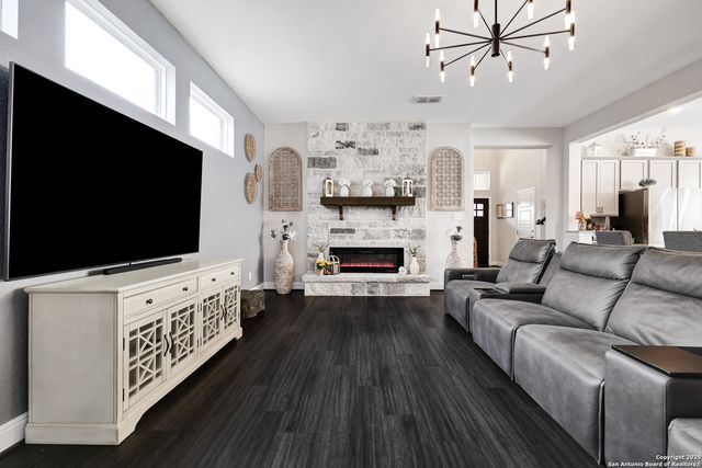 25703 Berberis, San Antonio, TX 78261