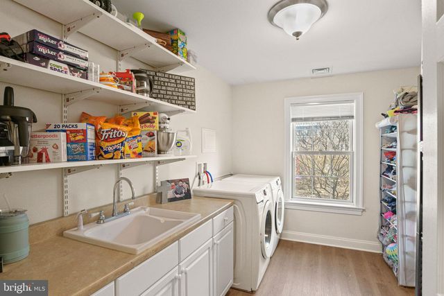 102 HIGH POINTE DR, Hummelstown, PA 17036