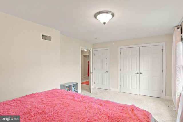 102 HIGH POINTE DR, Hummelstown, PA 17036