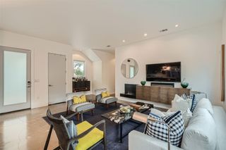 705 E Monroe ST B, Austin, TX 78704