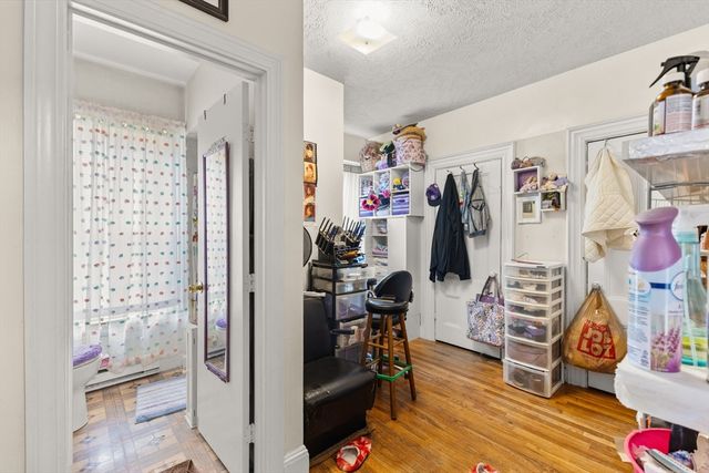 282 Belmont St, Brockton, MA 02301