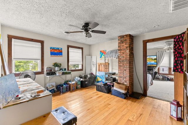 282 Belmont St, Brockton, MA 02301