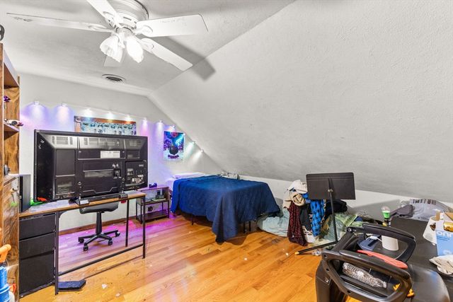 282 Belmont St, Brockton, MA 02301