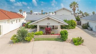 13758 HAWKSNEST BAY Ave, Corpus Christi, TX 78418