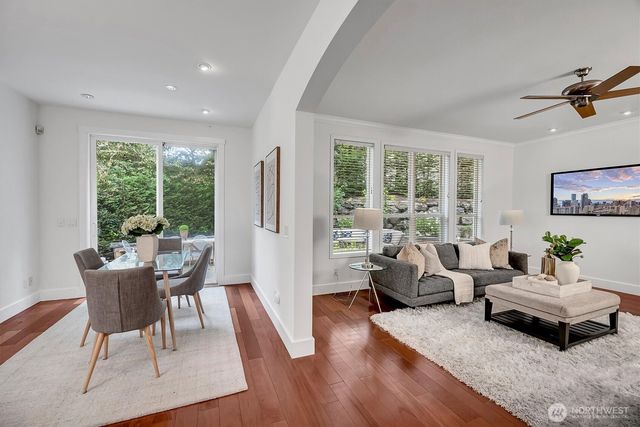 5906 111th Place NE, Kirkland, WA 98033