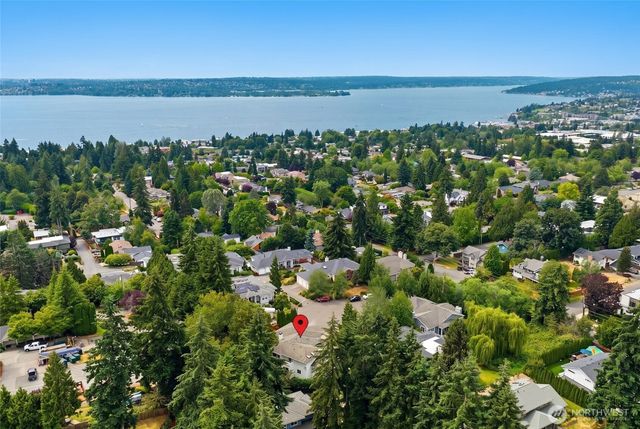 5906 111th Place NE, Kirkland, WA 98033